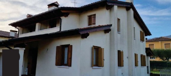 7 rooms Apartment in Fonte, Italy No. 209626 7