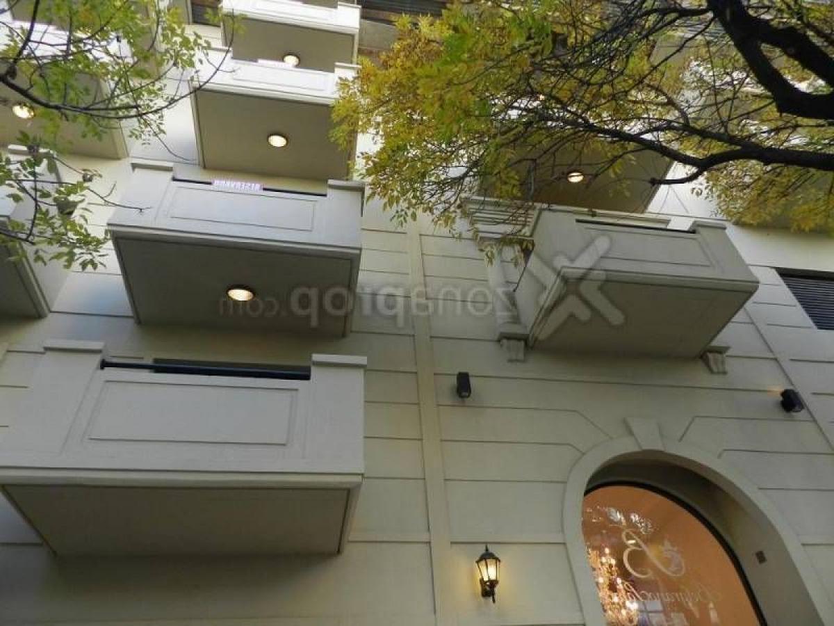 37m² Building in Buenos Aires, Argentina No. 107021