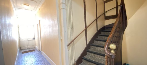 Gebäude in Vierzon, France 200m², Nr. 270739 8