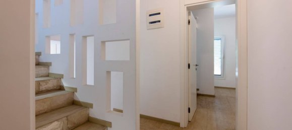 3 bedrooms Villa in Kotor, Montenegro No. 233 11