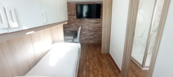 Apartamento de 4 habitaciónes en Ladispoli, Italy No. 280440 8