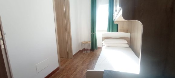 Apartamento de 4 habitaciónes en Ladispoli, Italy No. 280440 7