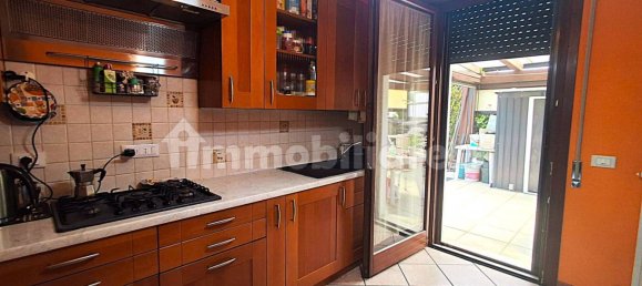 Дом с 3 спальнями в Камподоро, Италия № 288790 11