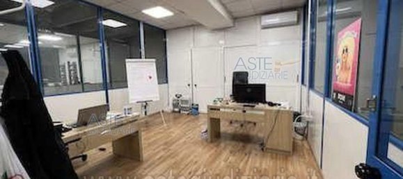 5-Zimmer Wohnung in Rome, Italy, Nr. 290162 8