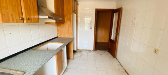 Квартира с 3 спальнями в Ла-Риоха, Испания № 170699 4