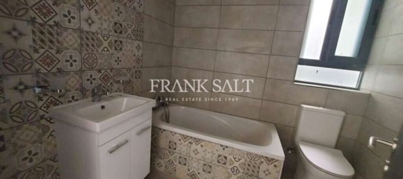 Ático de 1 dormitorio en Msida, Malta No. 1531 9