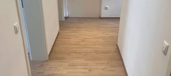 Apartamento de 3 dormitorios en Erding, Germany No. 317425 2