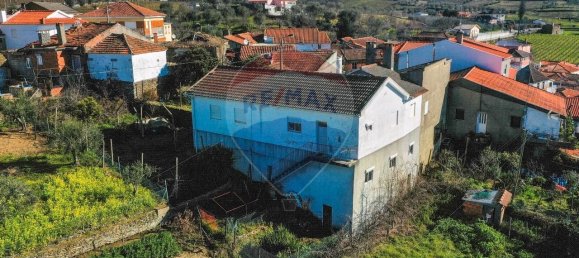 3 bedrooms House in Vila Real, Portugal No. 169735 2