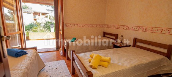 Villa de 3 dormitorios en Olbia, Italy No. 49985 17
