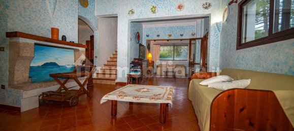 Villa de 3 dormitorios en Olbia, Italy No. 49985 5