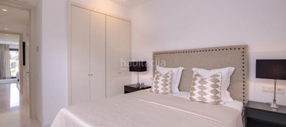 2 bedrooms Apartment in Benahavis, Spain No. 113781 5