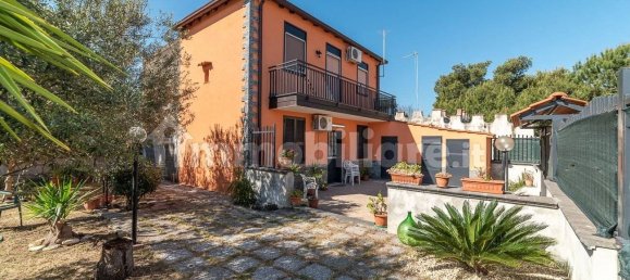 2 غرف نوم فيلا في Catania, Italy رقم 287832 3