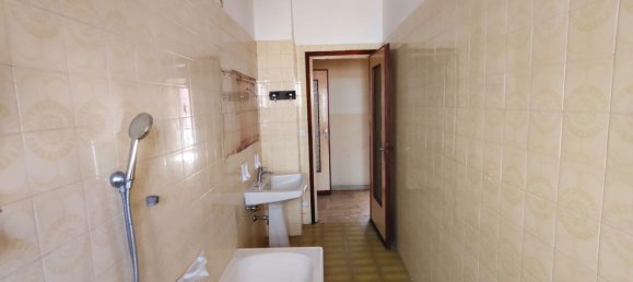 Квартира с 4 спальнями в Алессандрия, Италия № 330169 15