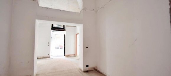 100m² Office in Genoa, Italy No. 118716 3