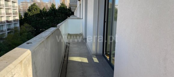 2 bedrooms Apartment in Porto, Portugal No. 113172 2
