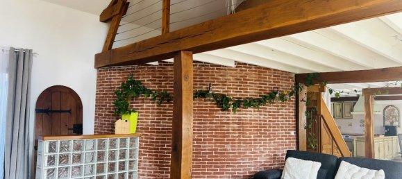 4 bedrooms House in Beville-le-Comte, France No. 220749 2