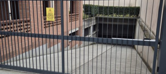 1 room Warehouse in Turin, Italy No. 161438 2