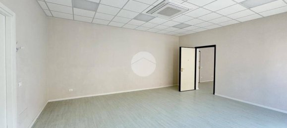 1 room Office in Brescia, Italy No. 303486 8
