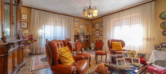 3 bedrooms Villa in Oschiri, Italy No. 123567 9