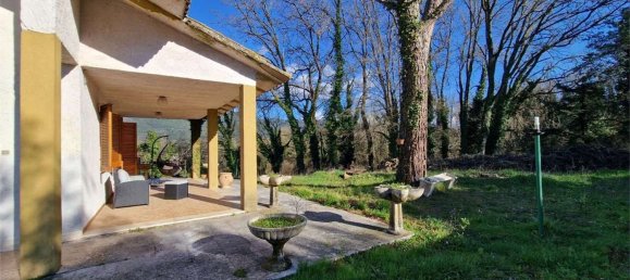 5 rooms House in Massa Martana, Italy No. 216835 13