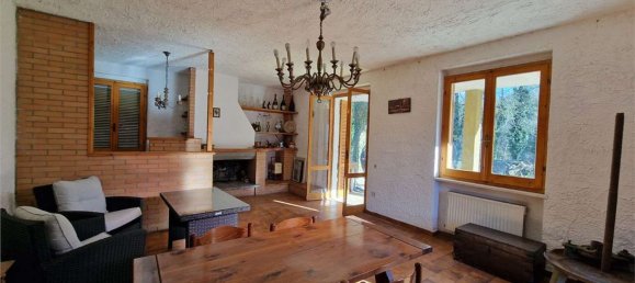 5 rooms House in Massa Martana, Italy No. 216835 19
