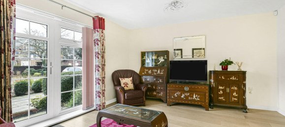 2 bedrooms Apartment in Egham, United Kingdom No. 8643 6