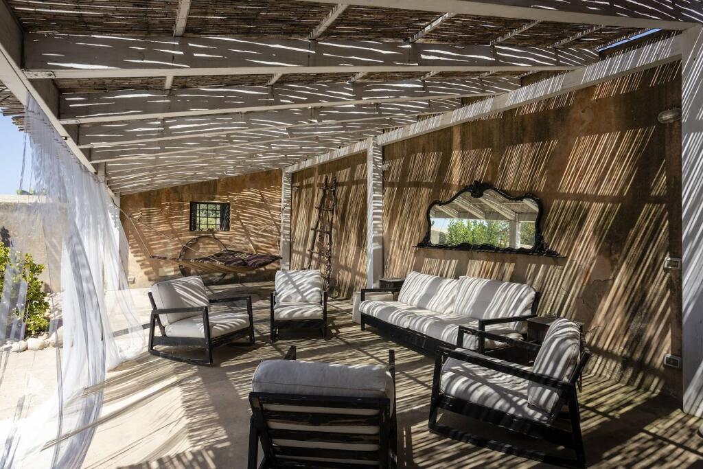 4 bedrooms Villa in Noto, Italy No. 57787