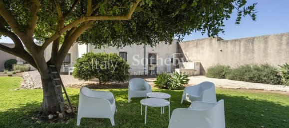 4 bedrooms Villa in Noto, Italy No. 57787 19