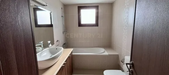 4 bedrooms Villa in Agios Athanasios, Cyprus No. 3745 23