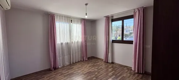 4 bedrooms Villa in Agios Athanasios, Cyprus No. 3745 21