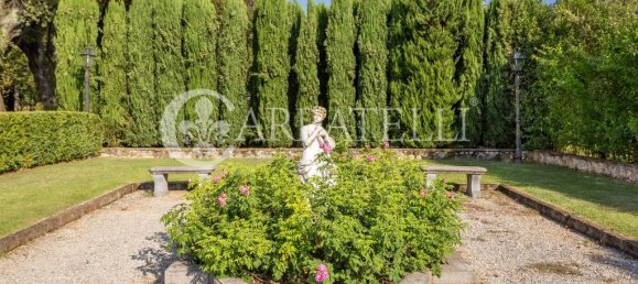 Вилла с 18 спальнями в Пьеве а Ниеволе, Италия № 113253 21