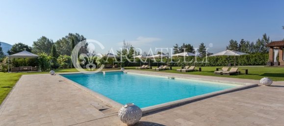 Вилла с 18 спальнями в Пьеве а Ниеволе, Италия № 113253 36