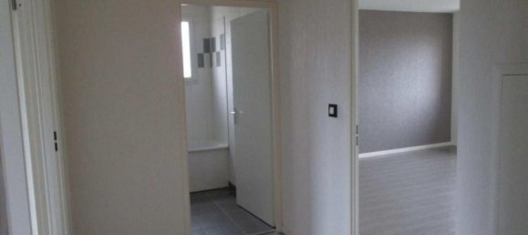 2 bedrooms Apartment in Sallaumines, France No. 87981 3