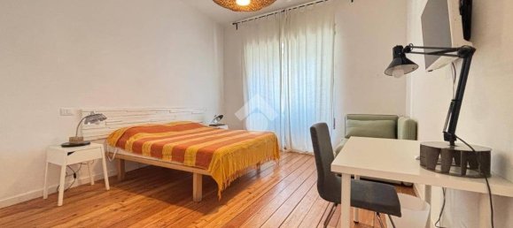 4 bedrooms Apartment in Rome, Italy No. 349134 10