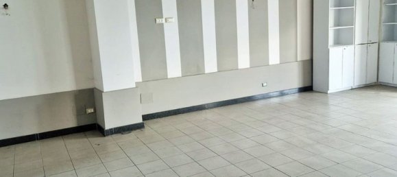 Propiedad comercial en Quarrata, Italy 125 m² No. 212928 8