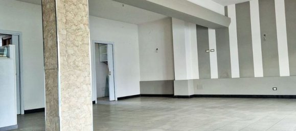 Propiedad comercial en Quarrata, Italy 125 m² No. 212928 2