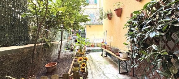 4-salle Appartement à Genoa, Italy No. 105769 13