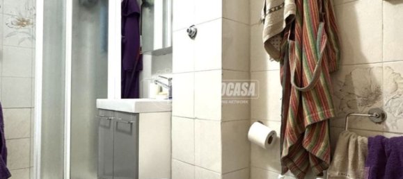 4-salle Appartement à Genoa, Italy No. 105769 25