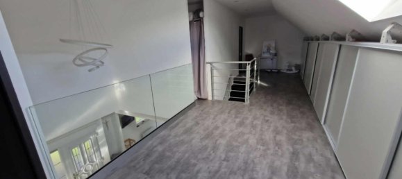 3 bedrooms House in Denain, France No. 224976 2