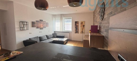 Apartamento de 1 dormitorio en Traun, Austria No. 260923 3