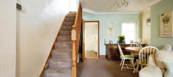  House in Salisbury, United Kingdom No. 2009 4