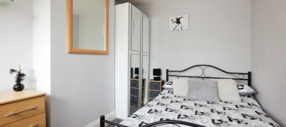  House in Salisbury, United Kingdom No. 2009 10