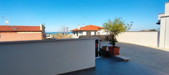 Casa de 8 divisões em Montesilvano, Italy N.º 43159 29