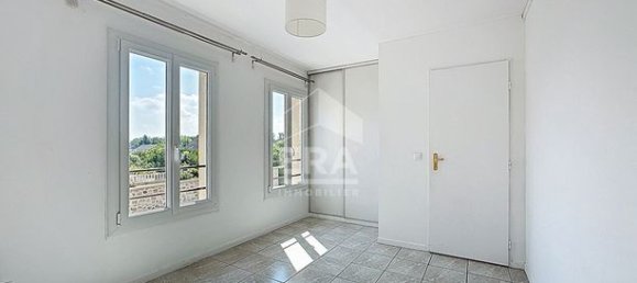 1 bedroom Apartment in Luzarches, France No. 301732 6