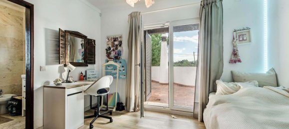 4غرفة منزل في Porches, Portugal رقم 97761 2