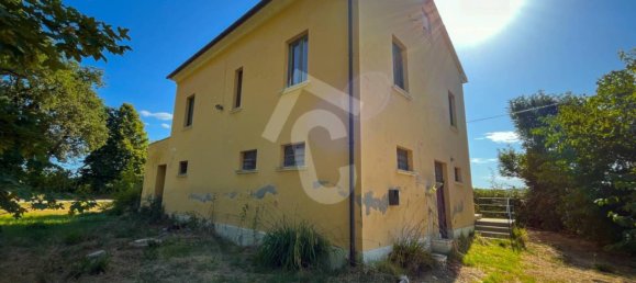 3 bedrooms House in Senigallia, Italy No. 260847 7