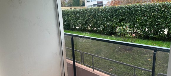 2 bedrooms Apartment in Saint-Germain-en-Laye, France No. 168163 3