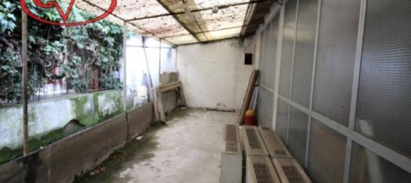 2 rooms Commercial property in Montevarchi, Italy No. 62078 4
