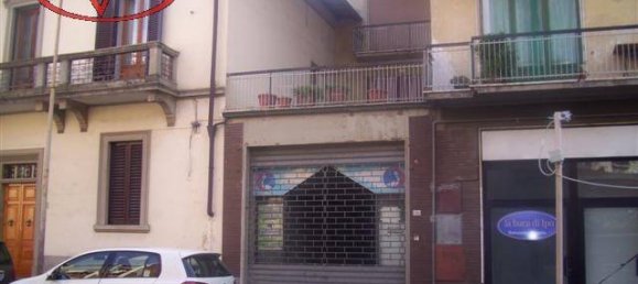 2 rooms Commercial property in Montevarchi, Italy No. 62078 19