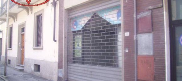 2 rooms Commercial property in Montevarchi, Italy No. 62078 17